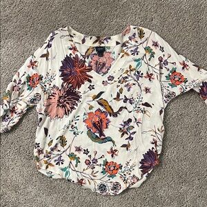 Daytrip Multicolor Floral V-Neck Blouse